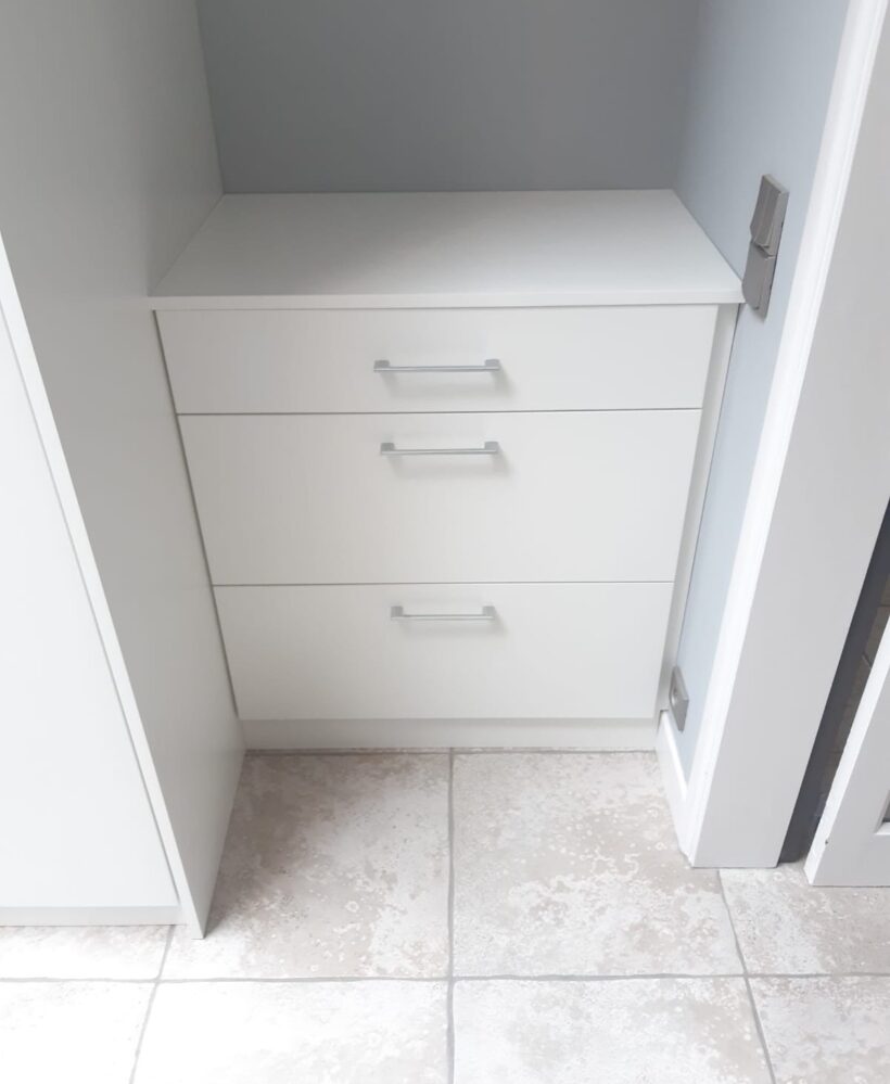 Sous escalier Lezennes