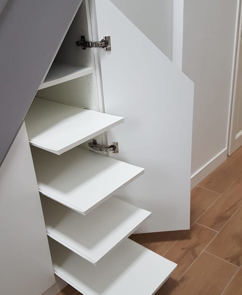 Sous escalier Willems-2