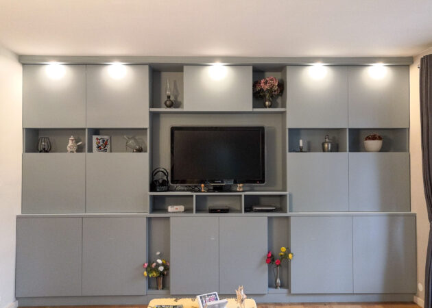 Meuble tv / bibliothèque sur mesure