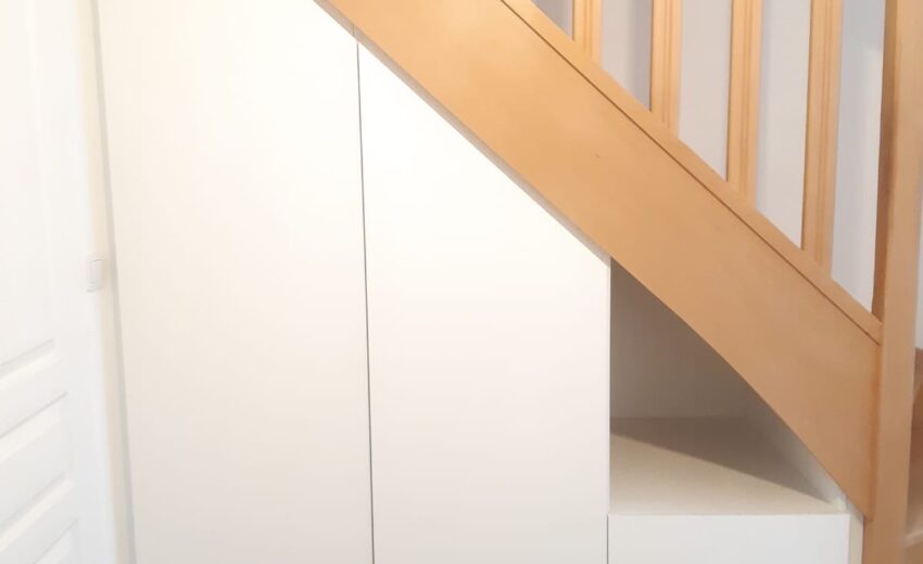 Sous escalier Calais-3