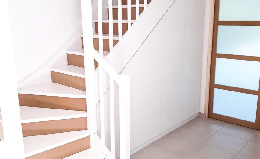 Sous escalier Genech